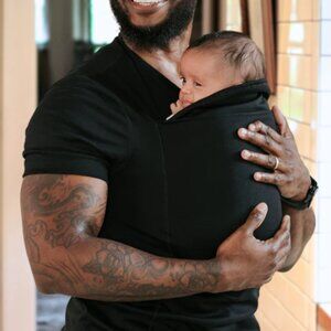Lalabu Dad Shirt Black — Babywearing Tee with Built-In Pouch